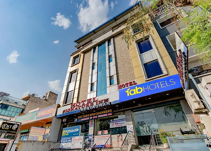 Fabhotel Signature Inn Jaipur